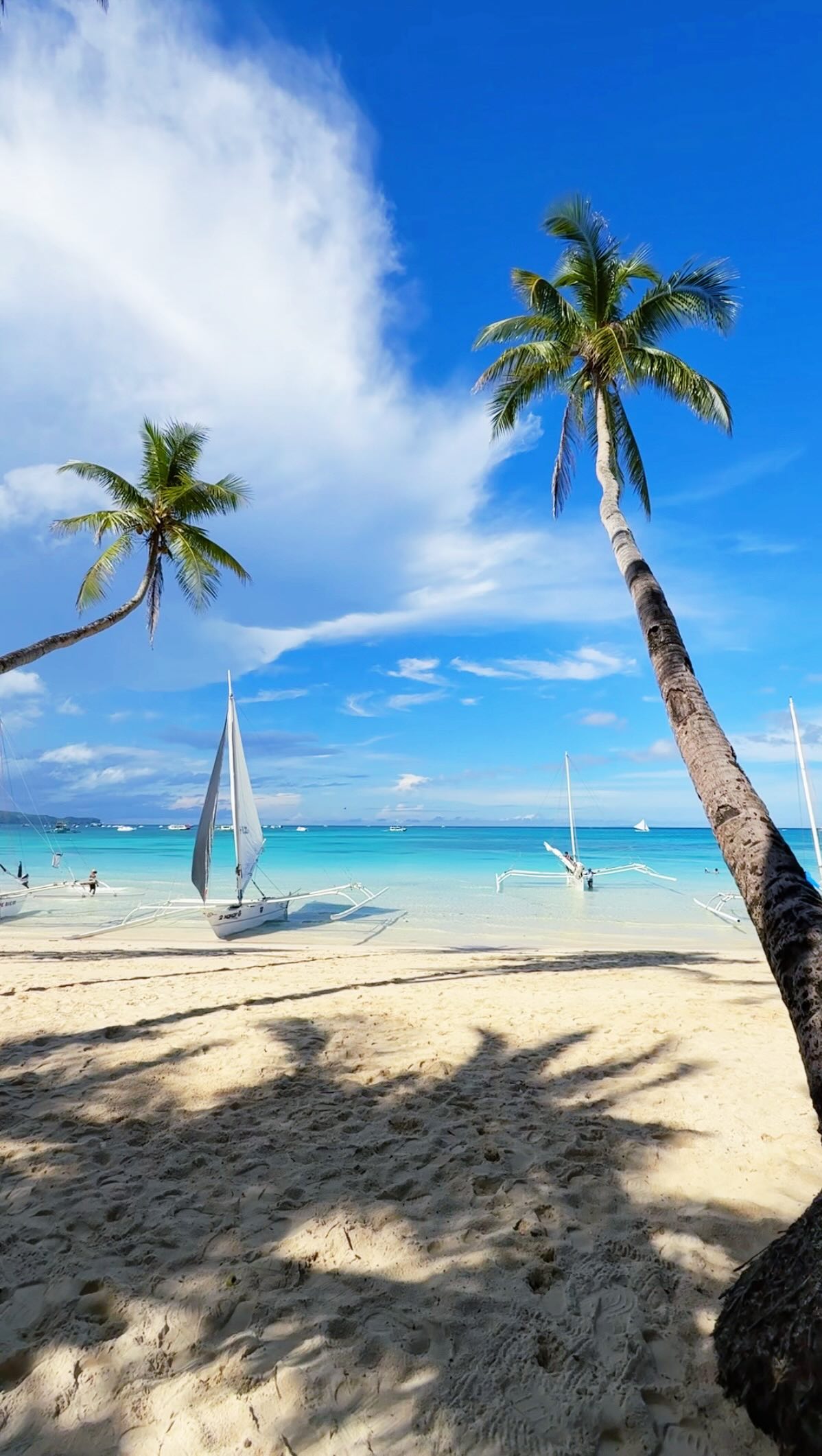 If the hotel is this close to the beach, consider it my new fave spot. @grandblueph 

Use my discount codes on these travel apps to save on hotels, tours, and activities:
☑️ Klook: MARXTERMINDKLOOK
☑️ Agoda: MARXAGODA / MARXACTIVITY
☑️ Get Your Guide: MARXTERMIND10

#GrandBlueBeachHotel #Boracay #marxtermindtravels