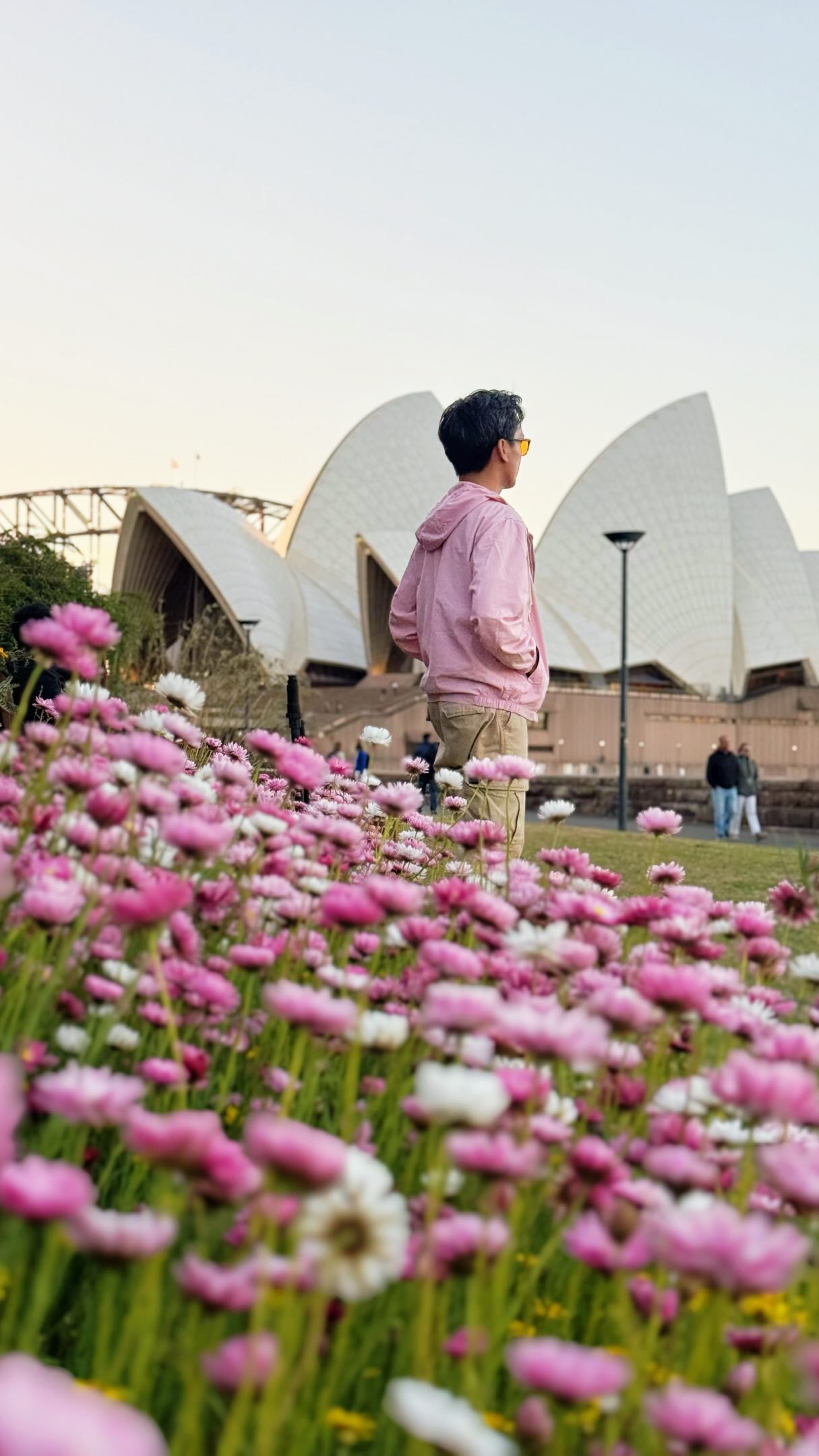 Going to Sydney soon? Here are 8 locations to get the best Sydney Opera House photos.

📌 Save it for later
↗️ Send this to your Sydney travel buddy
👍🏼 Like if you’re adding these to your itinerary

Enjoy extra discounts with my promo codes:
Agoda Hotels: MARXAGODA
Agoda Activities: MARXACTIVITY
Klook: MARXTERMINDKLOOK
Get Your Guide: MARXTERMIND5

How to claim promo codes?
📍 Agoda: Go to Deals/Coupons → enter my promo code → tap ☑️ to apply
📍 Klook: Go to Account → Promo Codes → enter my promo code → tap Redeem

sydney opera house photos | sydney tourist spots | sydney itinerary

#travelwithmarx